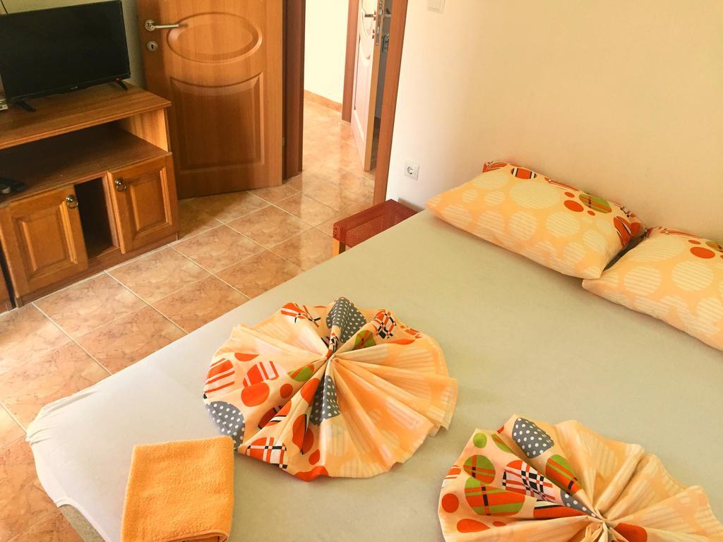Apartamento Friendly House Ulcinj Exterior foto